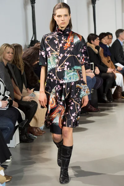 Look 33